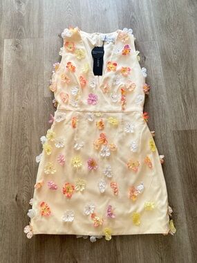 elliatt livia yellow & pink 3d flower applique v-neck tulle mini dress large NEW